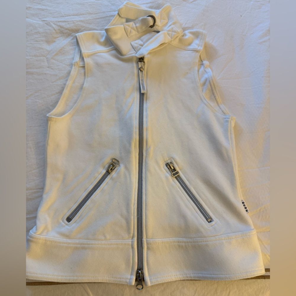 Bebe Sport Women’s White Cotton Zip Up Sleeveless Jacket. Size XS.